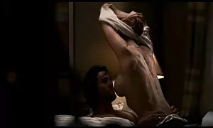 خشونت دفتر فیلم سوپر زن خوشگل