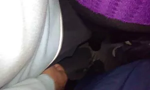 در بالکن با شمع زیبا ، با شایعات در مورد فلم سکس زن باخر دوستان خود.