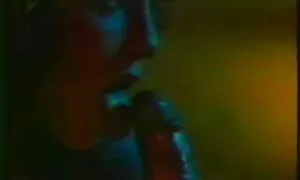 اگر فیلم سکسی ارضا شدن زن شوهر شما واقعا باکره باشد ، شوهرش با دکتر معاینه خواهد کرد.