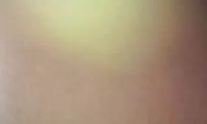 یک زن زیبا, فیلم سکسی زنهای سن بالا تقلب یک مرد با دوست پسر مشغول او.